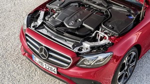 Mercedes-Benz Siapkan Mesin Diesel Terbaru