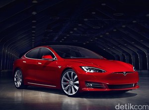Tesla Jual Sedan Model S yang Lebih Murah