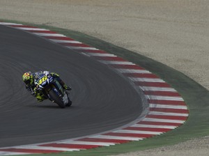 Rossi yang Super Tangguh Masih Jadi Ancaman untuk Marquez
