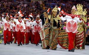 Kostum Indonesia di Pembukaan Olimpiade 2016 Dipuji Netizen Dunia Kostum Indonesia di Pembukaan Olimpiade 2016 Dipuji Netizen Dunia