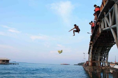 Liburan Romantis Tak Jauh dari Jakarta, Bisa ke Pulau Tidung Liburan Romantis Tak Jauh dari Jakarta, Bisa ke Pulau Tidung