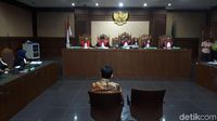 Divonis 15 Tahun Penjara, Novanto Pikir-pikir Ajukan Banding