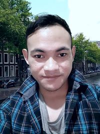 image kolumnis