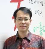 Kim Yong Woon
