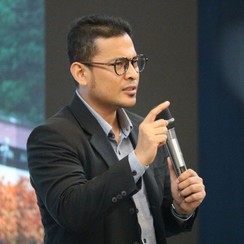 Fithra Hastiadi