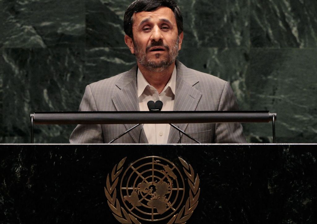 Mantan Presiden Iran Mahmoud Ahmadinejad saat berpidato di PBB.