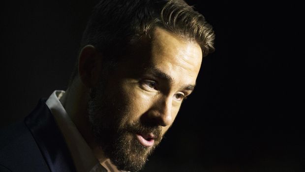 Ryan Reynolds, produser dan aktor Deadpool 2 ikut berduka atas meninggalnya salah satu pemeran penggantinya.