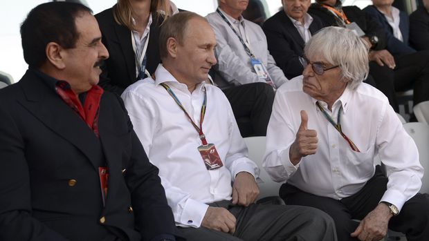 Bernie Ecclestone sering bertemu dengan para pemimpin dunia.