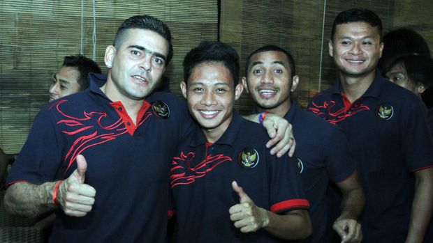 [Untuk Fokus AFF] Sukses Naturalisasi
