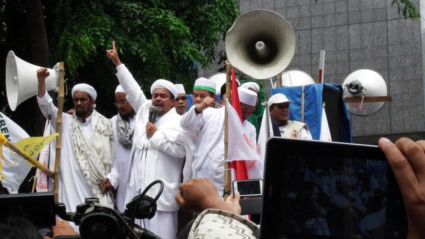 Daftar Panjang Kasus Hukum Rizieq Shihab