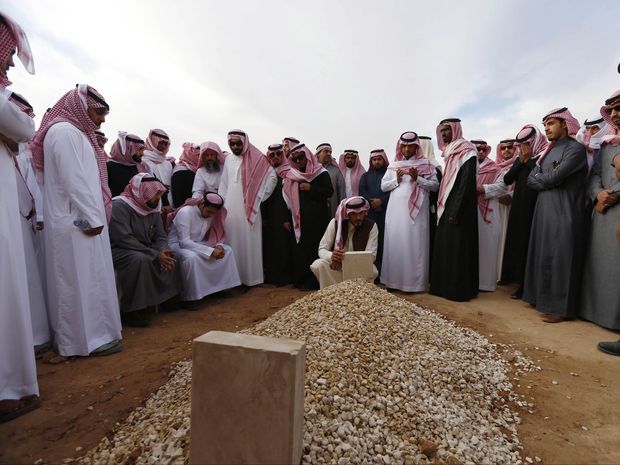 Pemakaman Sederhana Raja Arab Saudi