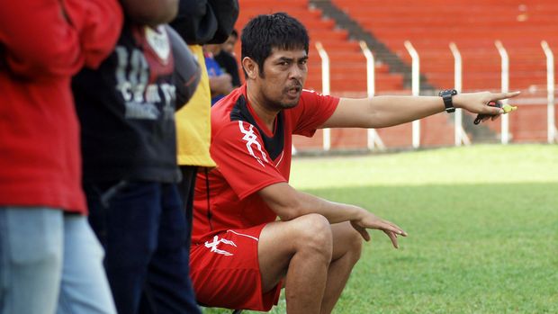 Nilmaizar mundur dari jabatan pelatih Semen Padang karena menuai hasil buruk di putaran kedua Liga 1.