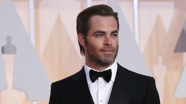 Chris Pine sukses lewat Star Trek Beyond.