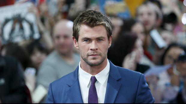 Chris Hemsworth main di dua film tahun ini.