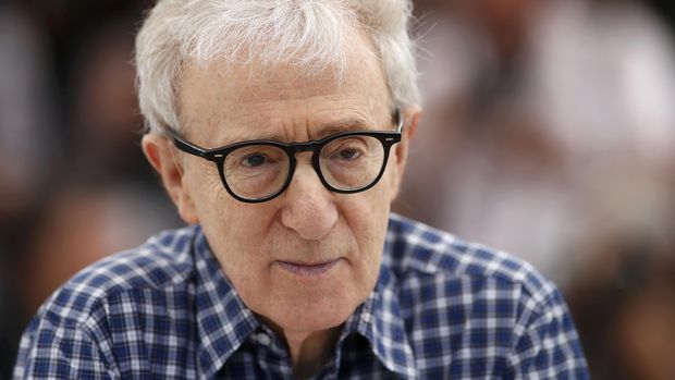 Woody Allen dikabarkan akan menggaet Selena Gomez dalam filmnya.