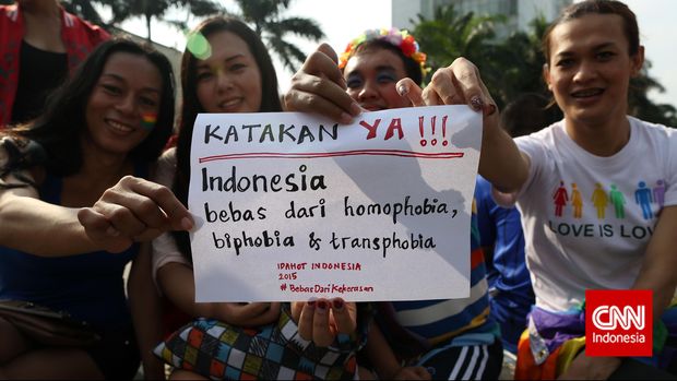Komunitas LGBT pernah mengadakan kampanye peringatan Hari Bebas Homphobia untuk menekan angka diskriminasi pada kelompok tersebut.