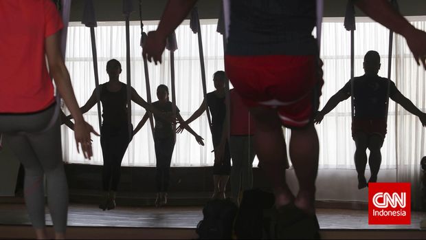 Sembilan Yoga Aneh Untuk Rayakan Hari Yoga Internasional
