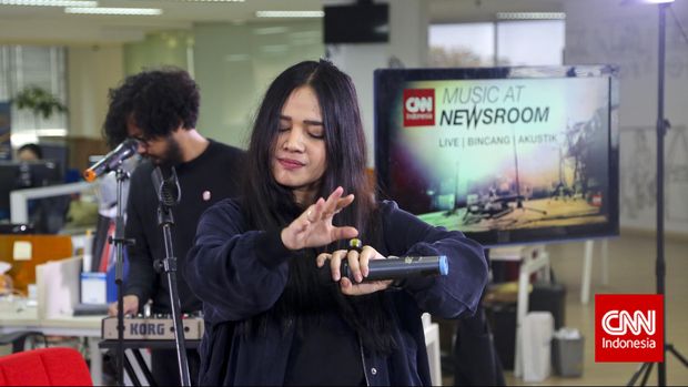 Neonomora tampil di mana-mana, juga berkat bantuan teknologi.