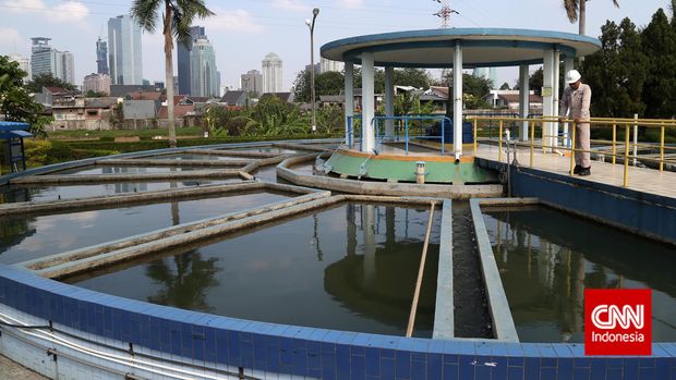 Tarif Air di Jakarta Lebih Murah Jika Dikelola Pemprov DKI