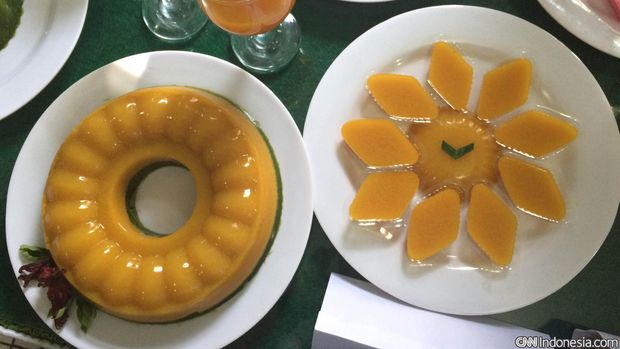 Puding bisa jadi tambahan menarik saat sarapan.(CNN Indonesia/Tri Wahyuni)