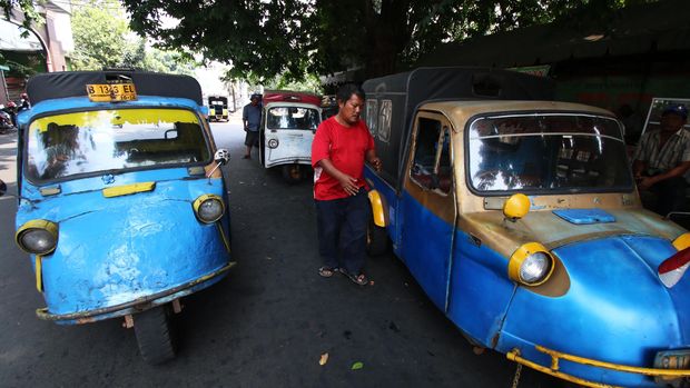 Transportasi DKI: Dari Hajat Kuda Hingga 'Monumen Kebodohan'