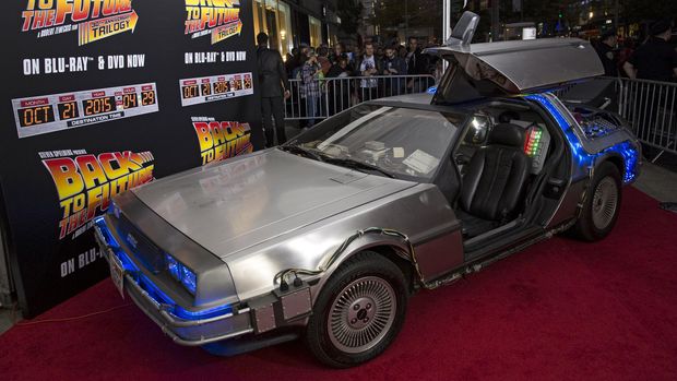 Dolorean, mobil Marty McFly dalam film trilogi Back to The Future