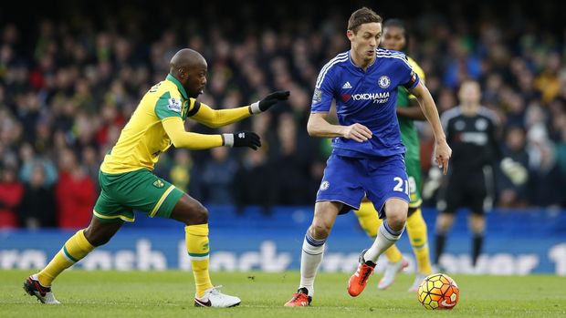 Nemanja Matic pernah diboyong Mourinho dari Benfica ke Chelsea pada 2014, kini ia kembali ke juru taktik Portugal itu di bawah bendera MU.