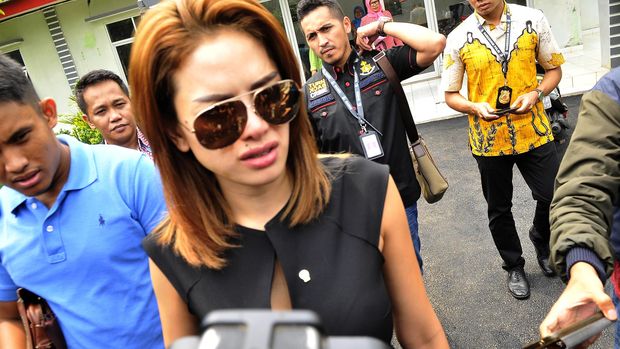 Nikita Mirzani hendak balik melaporkan fitnah dirinya.