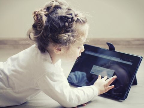 Anak dan gadget/