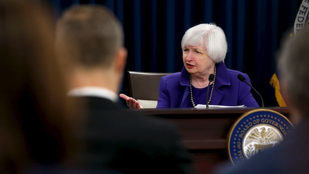 Uji Nyali Indonesia Lepas dari Bayang-bayang The Fed