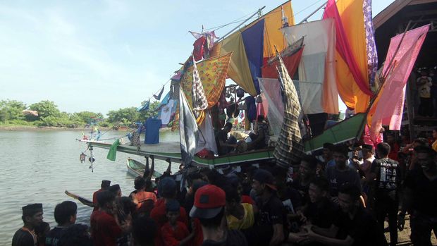 Uniknya Peringatan Maulid Nabi 'Maudu Lompoa' di Cikoang 