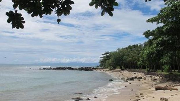 Pantai di Tanjung Lesung (Randy/detikTravel)