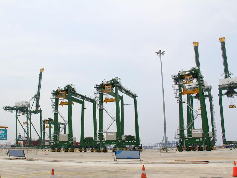 New Priok akan tersambung 2 akses tol yakni ada Tol Cikampek dan Tol Cibitung-Cilincing (foto: detikFinance) New Priok akan tersambung 2 akses tol yakni ada Tol Cikampek dan Tol Cibitung-Cilincing (foto: detikFinance)