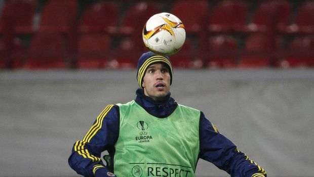 Pesawat Pembawa Tim Fenerbahce ke Manchester Mendarat Darurat