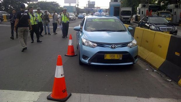 Polda Metro Jajal Speed Gun di Tol Bandara: Sopir Taksi ini Diberi Surat Teguran