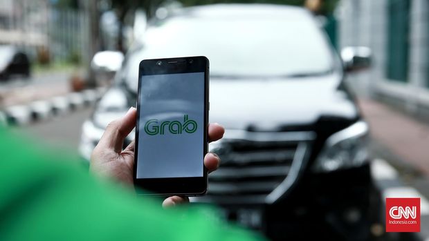 Grab merupakan salah satu dari tiga pemain besar dalam bisnis taksi online di Indonesia.