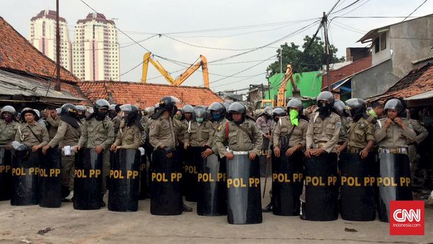 Warga Gusuran Menanti Sentuhan Manusiawi Anies-Sandi