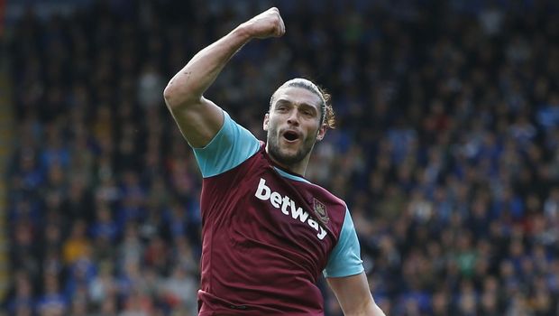 Andy Carroll kembali memperkuat West Ham setelah absen sejak awal Februari 2017.