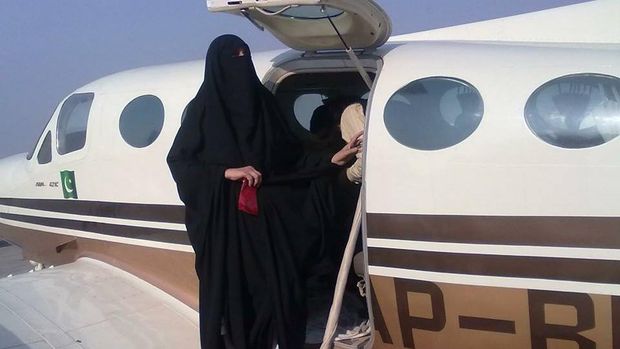 Shahnaz Laghari, Pilot Perempuan Pertama yang Bercadar