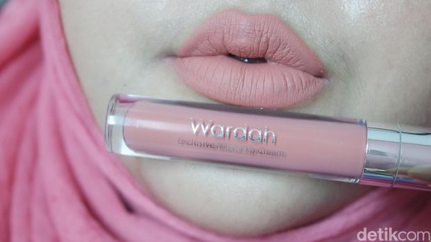Product Review: Lipstik Cair Terbaru dari Wardah yang