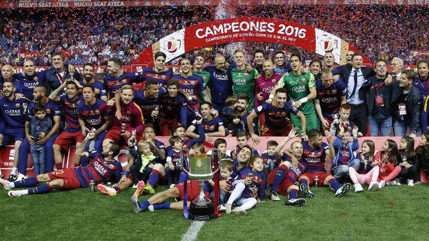 Barcelona memenangi Liga Spanyol dan Copa Del Rey pada musim lalu.
