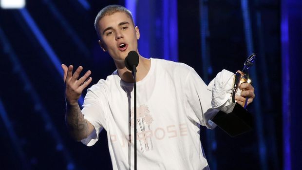 Justin Bieber sebaiknya tidak mengunjungi China.
