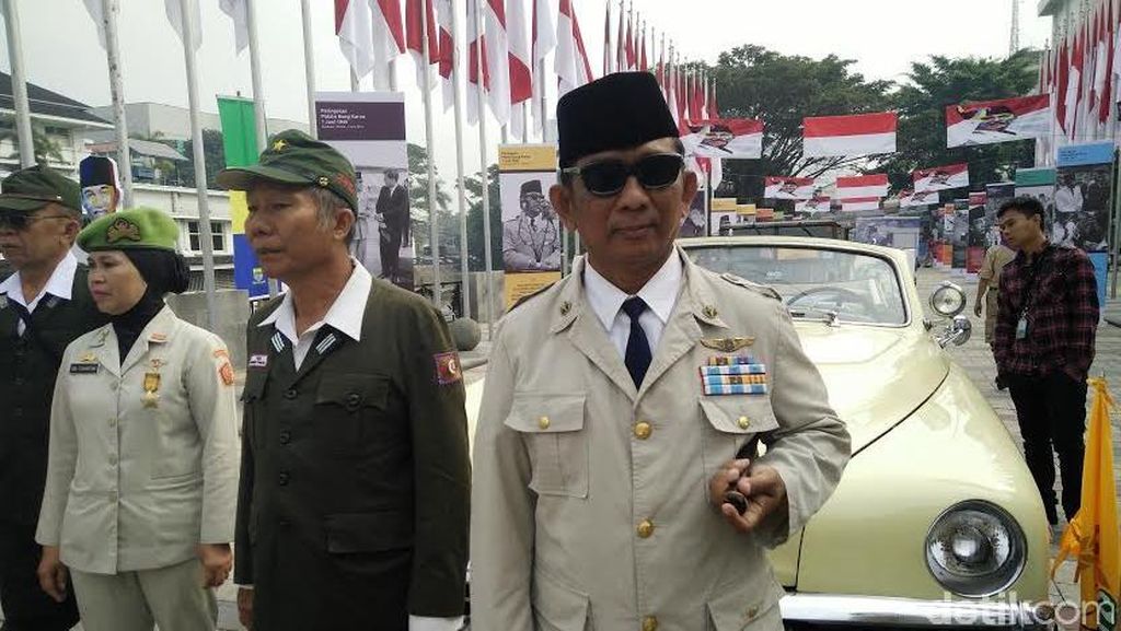 Cerita Yudha yang Berpenampilan Bak Sukarno di Acara Hari Lahir Pancasila Cerita Yudha yang Berpenampilan Bak Sukarno di Acara Hari Lahir Pancasila