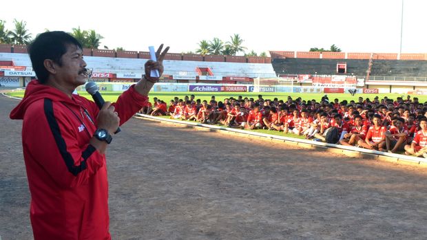 Indra Sjafri meninggalkan posisinya sebagai pelatih Bali United untuk memimpin timnas U-19.