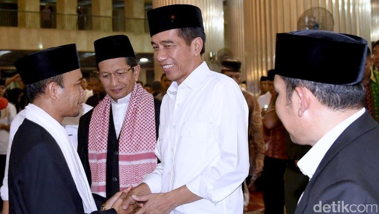 Presiden Jokowi Donasi untuk Ibu Warteg