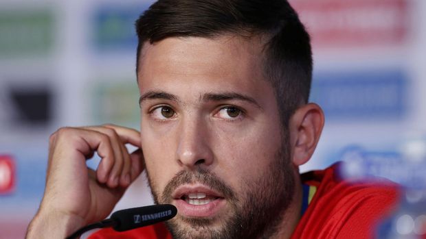Posisi Jordi Alba mulai tergusur dari tim inti Barcelona.
