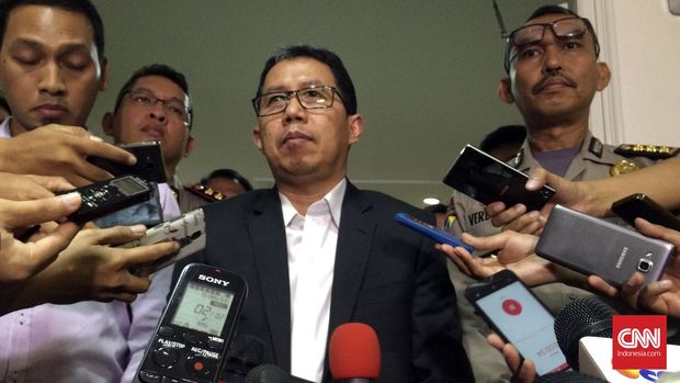 Joko Driyono mengakui masalah kekerasan dalam sepak bola tak mudah diselesaikan.