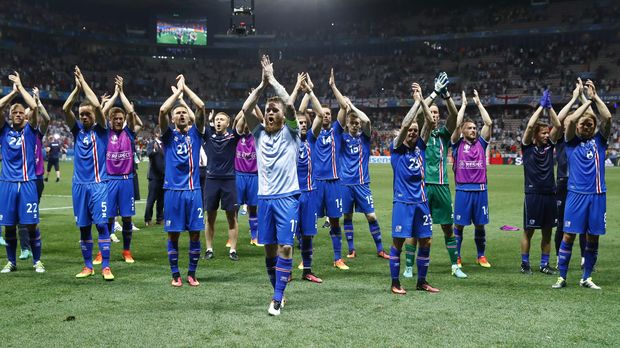 Timnas Islandia bisa memainkan pemain pelapis dalam turnya ke Asia, termasuk ke Indonesia.