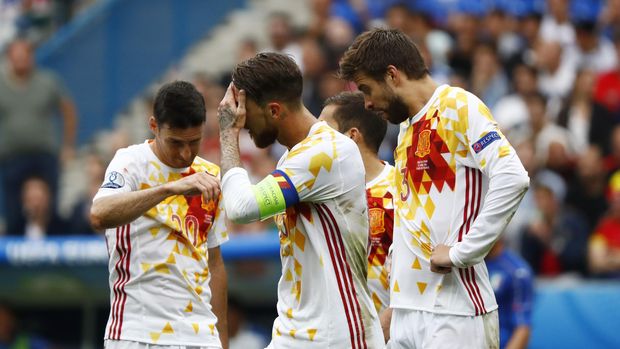 Gerard Pique kembali satu tim dengan Sergio Ramos di Timnas Spanyol. (