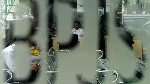 3 Tahun Jokowi: Marsinah dan Beban Berat BPJS (EMBARGO)